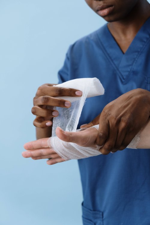 Urgence blessure ouverture point de suture à Libourne